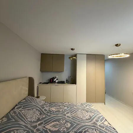 Near The Sea At Jadore Secret Garden Apartman *